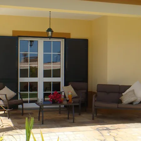 Retiro Praia Villa *