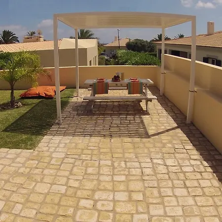 Retiro Praia Villa